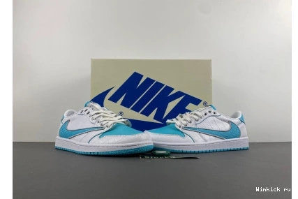 x Scott Jordan Travis 1 Air 0822
